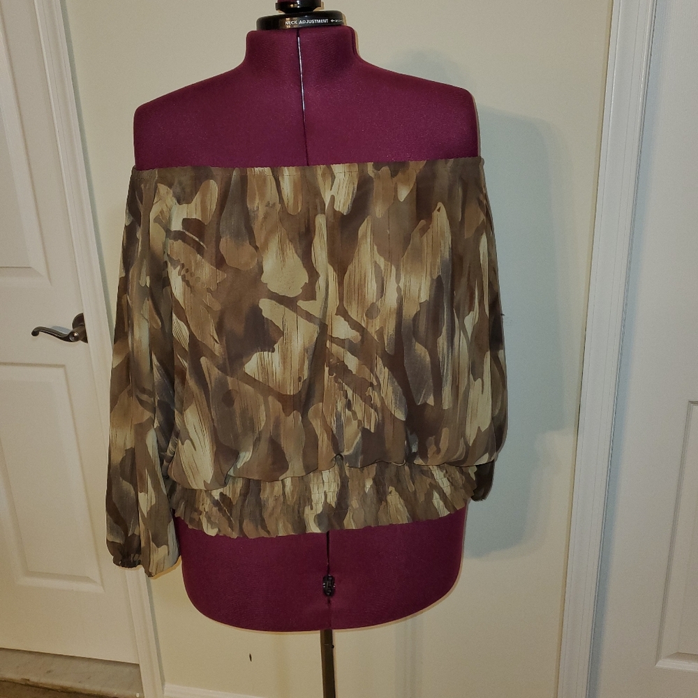 Colleen Lopez Top